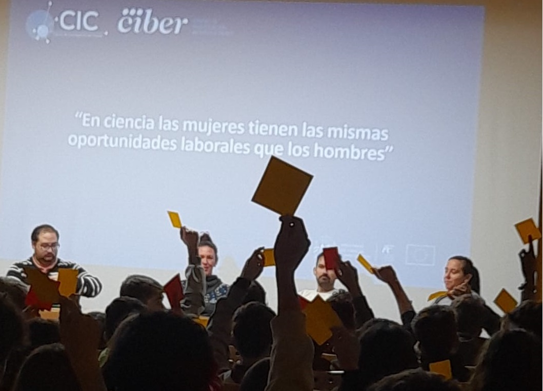 El CIC y el CIBER unen fuerzas para acercar la ciencia a las adolescentes en el 11F