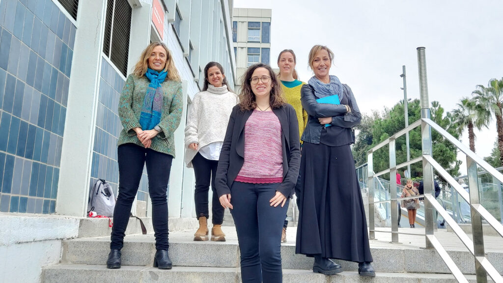 Generan un modelo basado en células madre que permite estudiar una enfermedad ultrarara que causa parkinsonismo infantil