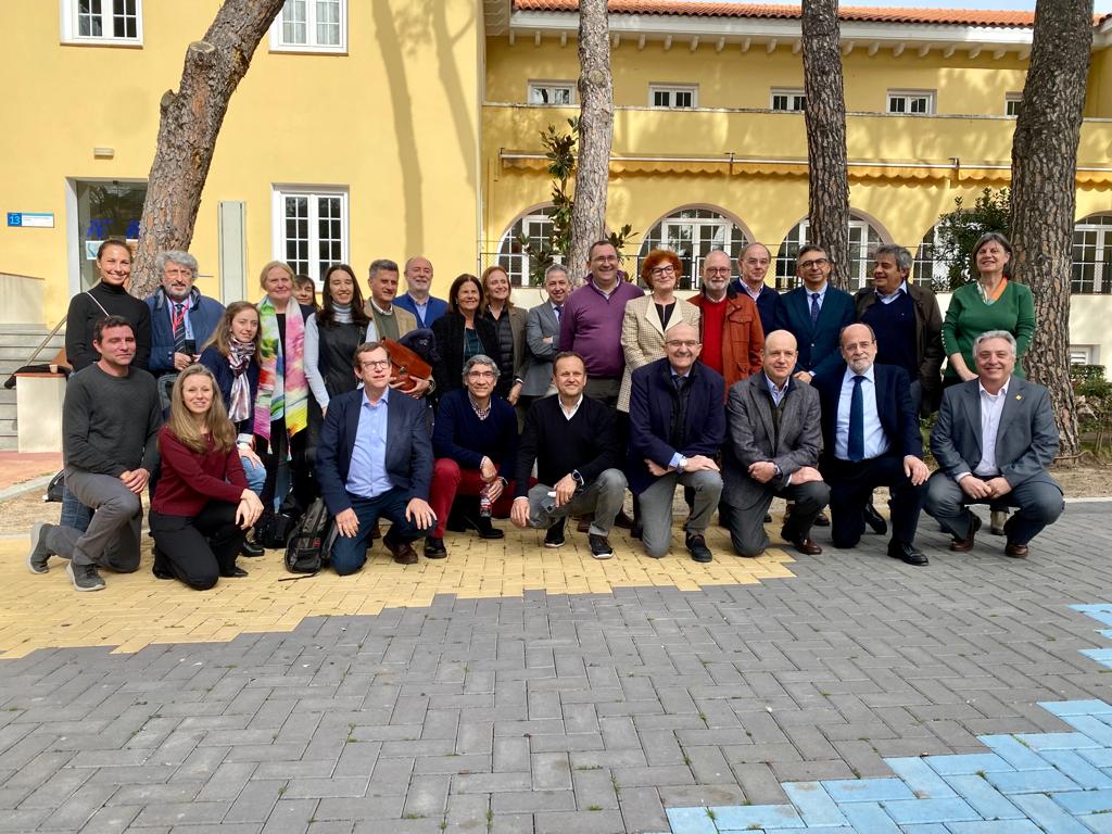 Seguir una dieta mediterránea hipocalórica y hacer ejercicio retrasa la pérdida de masa muscular asociada a la edad